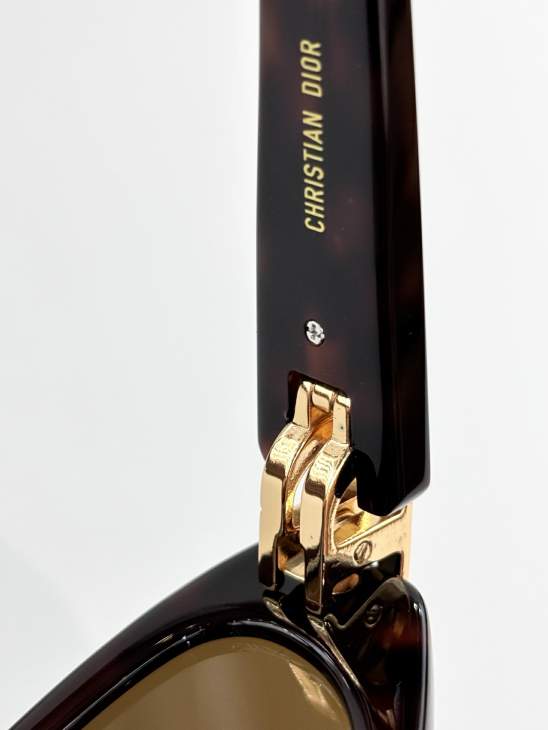 Picture of Dior Sunglasses _SKUfw77669237fw